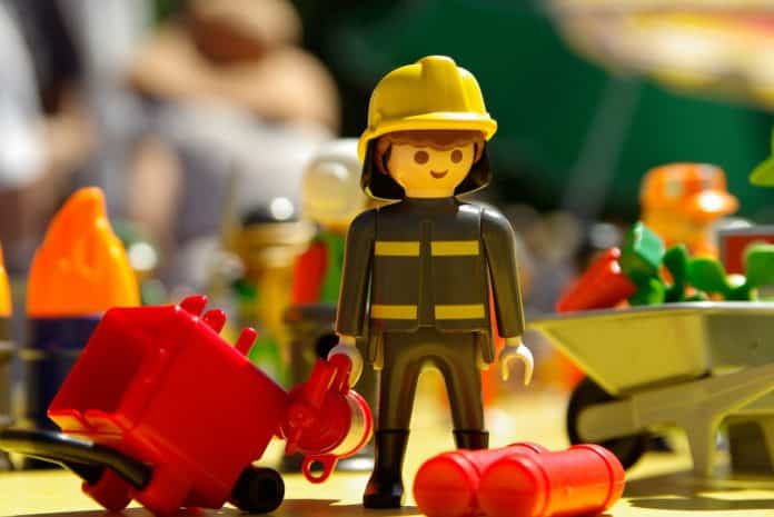 Playmobil jouet pompier