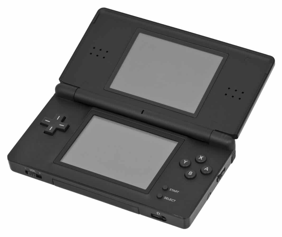 Nintendo DS sortie, caractéristiques, meilleurs jeux DS